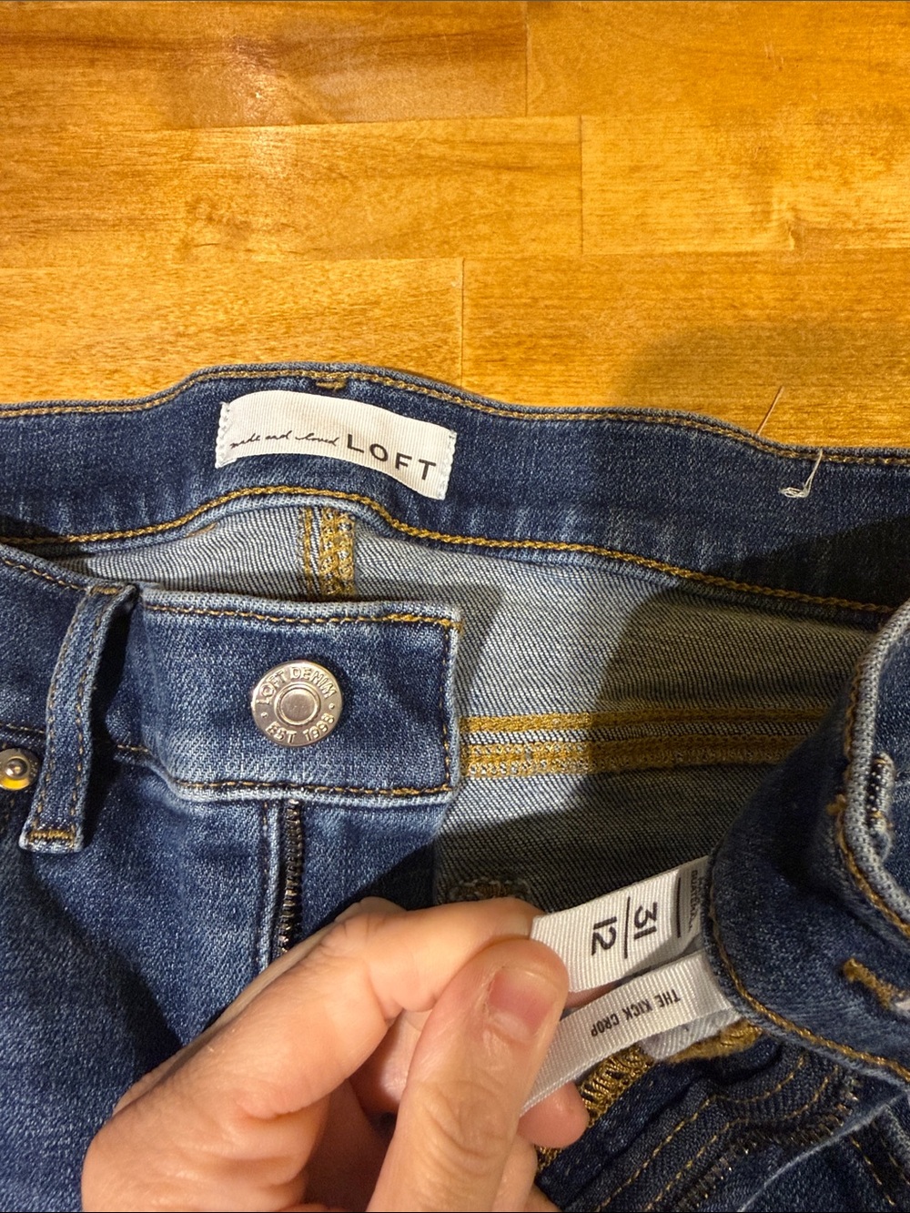 LOFT Indigo Blue Denim Jeans - size 12 kicked crop